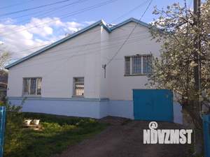 Дом 140м², 2-этажный, участок 6 сот.