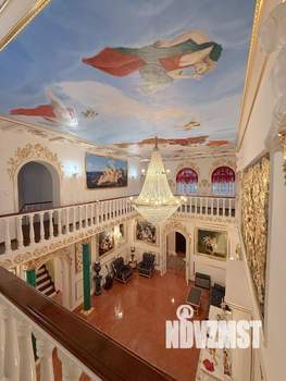 Коттедж 528м², 3-этажный, участок 8 сот.