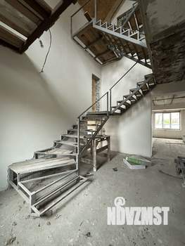 Коттедж 430м², 3-этажный, участок 11 сот.