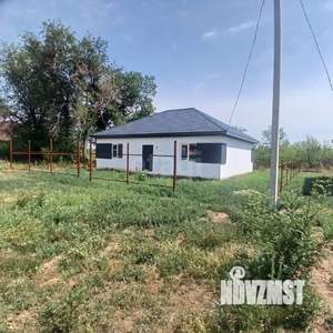 Дом 110м&sup2;, 1-этажный, участок 6 сот.  