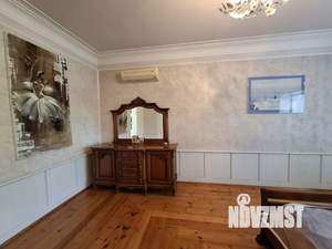 Дом 335м², 3-этажный, участок 13 сот.  