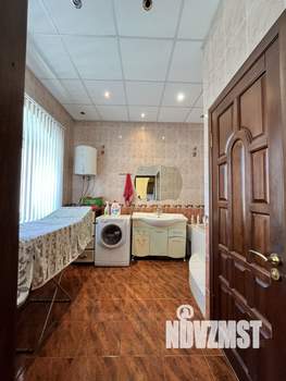Коттедж 259м², 3-этажный, участок 11 сот.  
