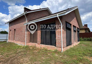 Дом 232м², 2-этажный, участок 10 сот.  