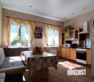 Дом 300м&sup2;, 2-этажный, участок 9 сот.  