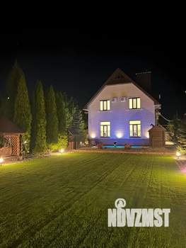 Дом 247м², 3-этажный, участок 14 сот.  