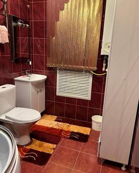 Дом 440м², 3-этажный, участок 7 сот.  
