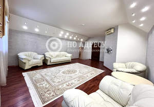 Дом 450м&sup2;, 2-этажный, участок 6 сот.  