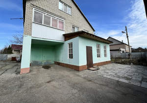 Дом 187м², 3-этажный, участок 876 сот.  