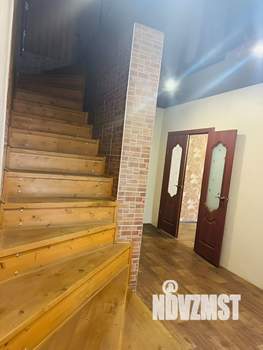 Дом 230м², 2-этажный, участок 10 сот.  
