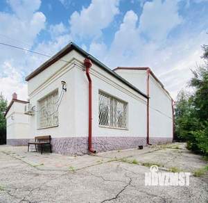 Дом 424м², 3-этажный, участок 20 сот.  
