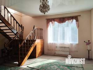 Дом 355м², 3-этажный, участок 6 сот.  