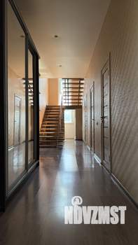 Дом 133м², 2-этажный, участок 10 сот.  