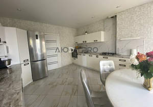 Дом 173м&sup2;, 2-этажный, участок 5 сот.  