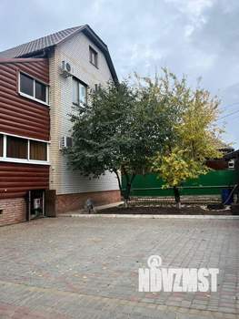 Дом 300м&sup2;, 4-этажный, участок 6 сот.  