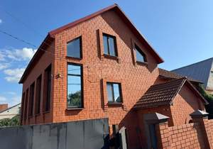 Дом 212м², 2-этажный, участок 9 сот.  