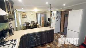 Дом 172м², 2-этажный, участок 6 сот.  