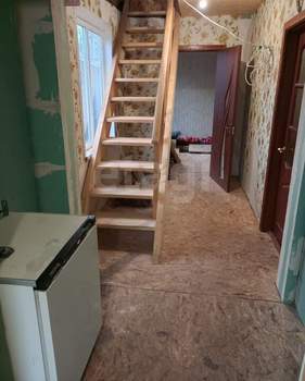 Дом 81м&sup2;, 2-этажный, участок 4 сот.  