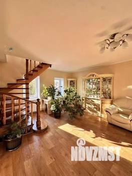 Дом 114м², 2-этажный, участок 4 сот.  