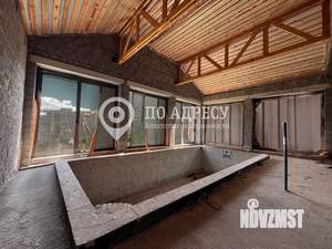 Дом 232м², 2-этажный, участок 10 сот.  