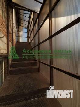 Дом 222м², 2-этажный, участок 17 сот.  