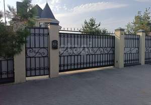 Дом 250м², 2-этажный, участок 7 сот.  