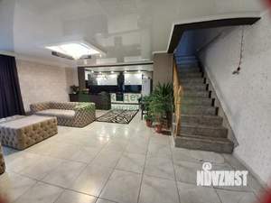 Дом 233м², 2-этажный, участок 5 сот.  