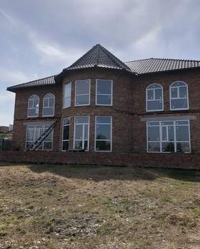 Дом 450м², 2-этажный, участок 15 сот.  