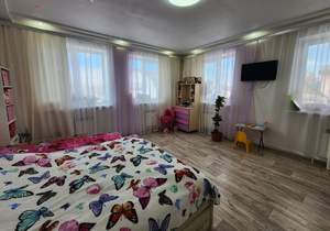 Дом 166м², 2-этажный, участок 4 сот.  