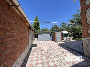 Дом 181м², 3-этажный, участок 9 сот.  