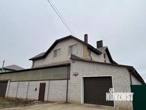 Дом 360м&sup2;, 3-этажный, участок 10 сот.  