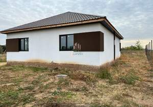 Дом 100м², 1-этажный, участок 5 сот.  