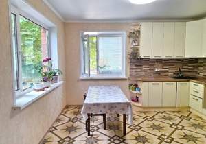 Дом 180м², 2-этажный, участок 9 сот.  