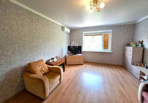Дом 180м², 2-этажный, участок 9 сот.  