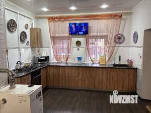 Дом 223м², 3-этажный, участок 7 сот.  