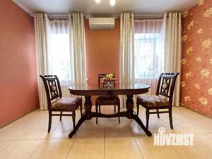 Дом 140м², 2-этажный, участок 5 сот.  