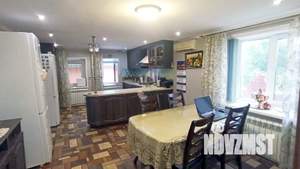 Дом 172м², 2-этажный, участок 6 сот.  