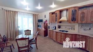 Дом 153м&sup2;, 2-этажный, участок 10 сот.  