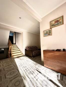 Дом 187м², 2-этажный, участок 5 сот.  