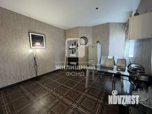 Дом 146м², 2-этажный, участок 5 сот.  