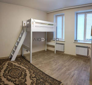 Дом 214м², 3-этажный, участок 9 сот.  