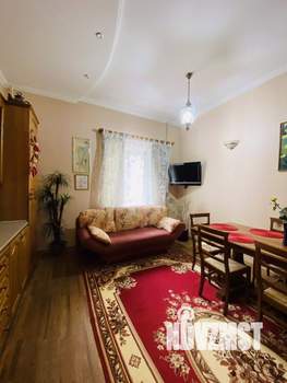 Дом 424м², 3-этажный, участок 20 сот.  