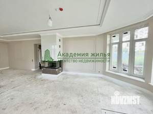 Дом 361м², 2-этажный, участок 10 сот.  