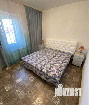 Коттедж 145м², 2-этажный, участок 5 сот.  