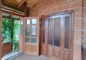 Дом 182м², 2-этажный, участок 9 сот.  