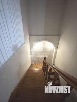 Дом 351м², 2-этажный, участок 17 сот.  