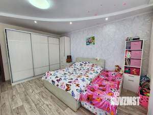 Коттедж 166м², 2-этажный, участок 4 сот.  