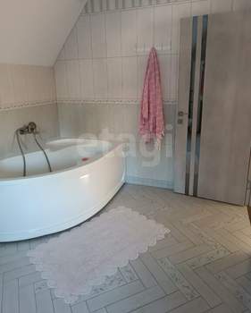 Дом 250м², 2-этажный, участок 7 сот.  