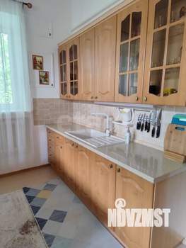 Дом 369м², 3-этажный, участок 10 сот.  