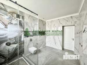 Дом 361м², 2-этажный, участок 10 сот.  