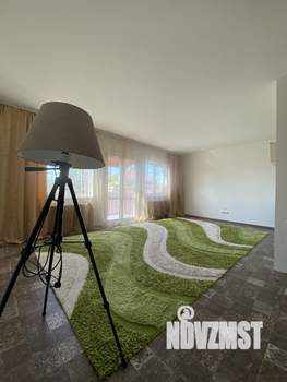 Коттедж 145м&sup2;, 2-этажный, участок 5 сот.  